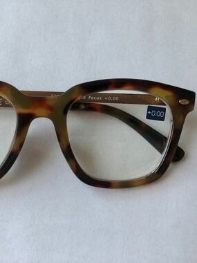 Peepers | Accessories | Peepers Light Bright Focus Blue  display picture 3